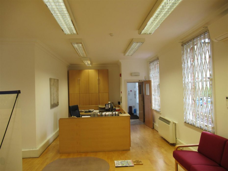 Offices For Let in Wimbledon Village SW19 4QF