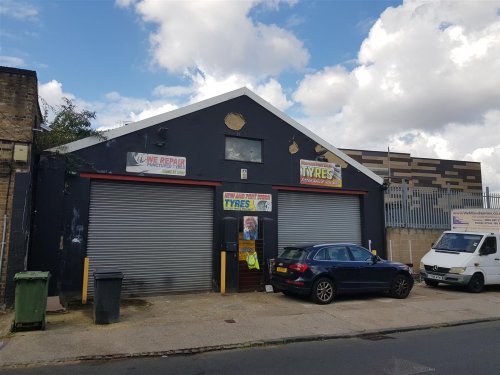 Former motor trade workshop/yard for sale in Vauxhall