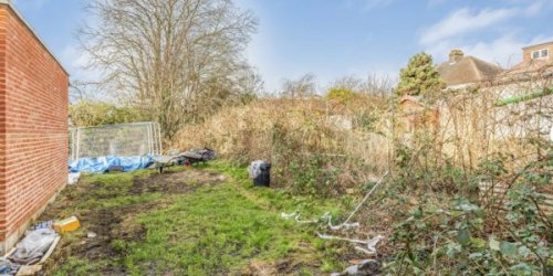 Land for sale in Wimbledon