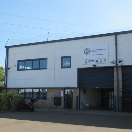 Warehouse Investment Unit For Sale in Mitcham, London