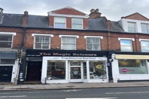 Lock Up Shop For Sale in Twickenham, TW1