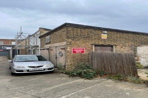  Five Units for Rebuild or Refurbish For Sale in Teddington, TW11