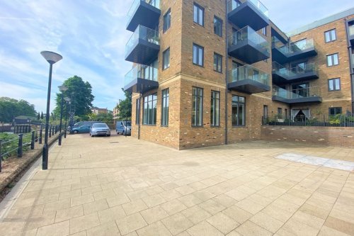 Commercial Unit with Planning Consent For Sale in Old Isleworth
