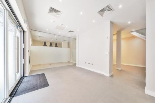 Mixed use property for sale or to let in Wandsworth