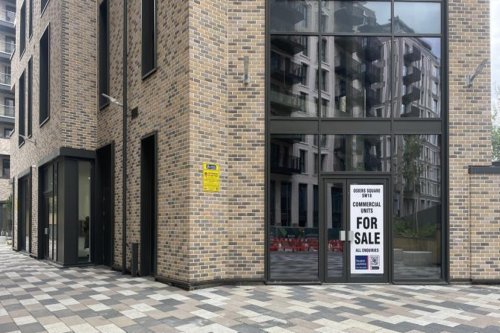 Ground floor and Mezzanine Office For Sale in Wandsworth, London SW18