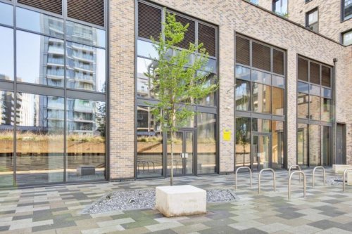 Ground Floor Commercial Space For Sale in Wandsworth, London, SW18