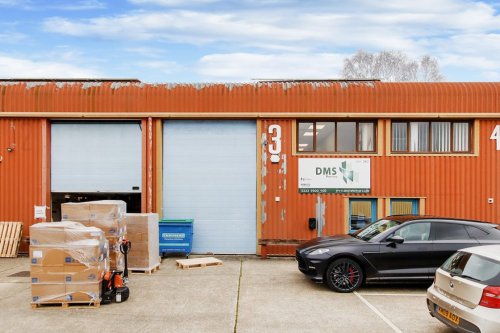 Freehold industrial unit for sale in Alton