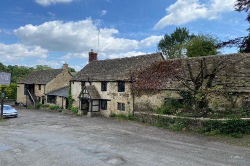 Inn for sale or to let in Chedworth