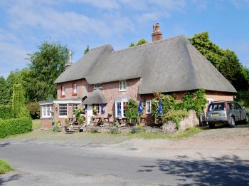 17th Century pub for sale in Pewsey