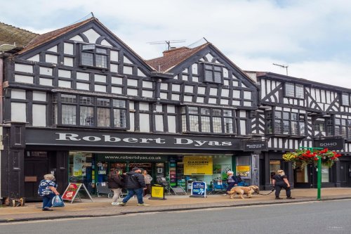 Retail investment property for sale in Stratford upon Avon