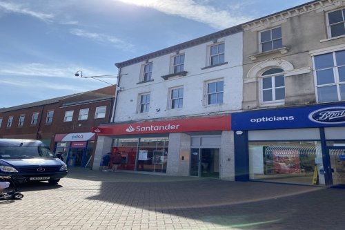 Retail Property For Sale in Redcar, NorthYorkshire, TS10