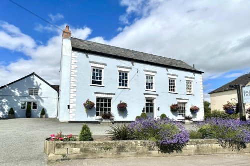 Exceptional Guest House For Sale in Ross-on-Wye, HR9
