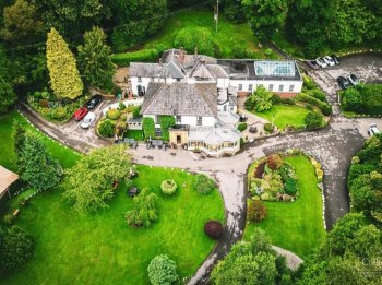 18th Century Hotel For Sale in Mold, CH7