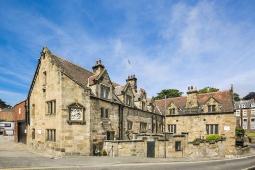 Established Exceptional Hotel For Sale in Whitby, North Yorkshire 