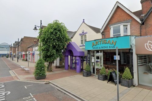 Commercial unit for sale in Eastleigh