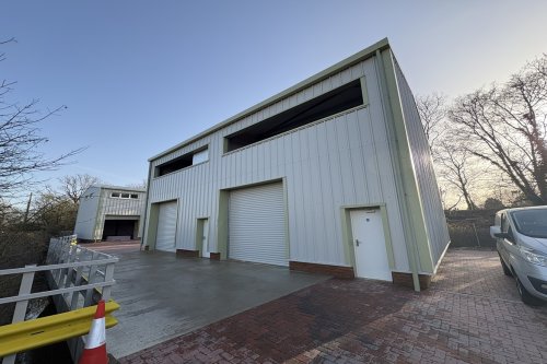 Two Newly Constructed Units For Sale in Hythe, Southampton, SO45