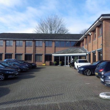 Office building w/studio warehouse for sale or to let in Basingstoke