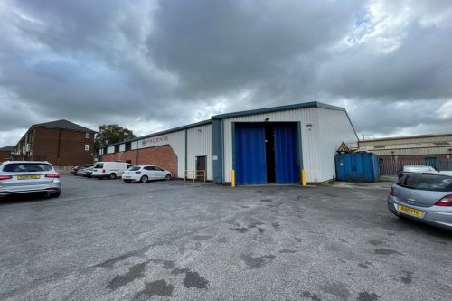 Workshop premises for sale or to let in Blackburn