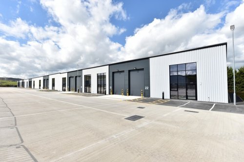 High Quality Warehouse Unit For Sale or To Let in Burnley, Lancs