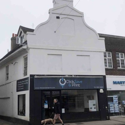 Commercial/residential property for sale in Walton-on-Thames