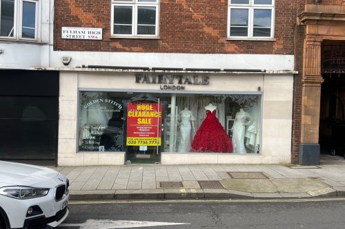 High Street Retail / Commercial Unit For Sale in Fulham, London, SW6