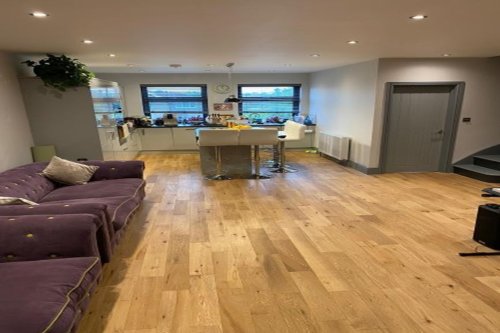 Retail/Residencial Investment For Sale in Greenford, Ealing, UB6