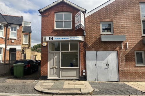 Self-Contained Office Building For Sale in Twickenham TW1