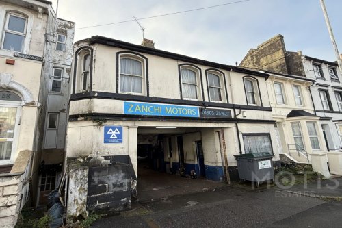 Trading Garage with Development Potential in Folkestone, Kent, CT20