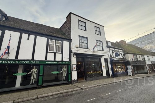Grade II Listed Mixed Use Building For Sale or To Let in Hythe, CT21