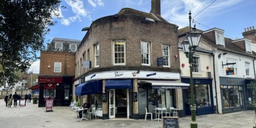 Prime retail investment for sale in Horsham