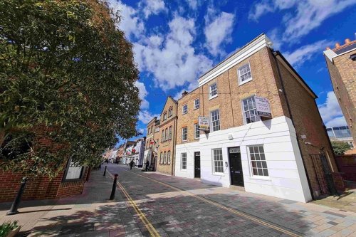Office Accommodation For Sale or To Let in Twickenham, TW1