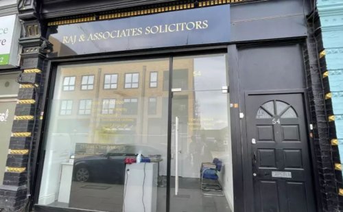 Office for sale in Hanwell