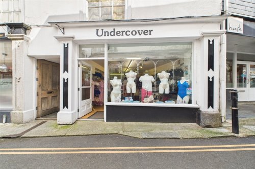 Retail premises for sale in Launceston