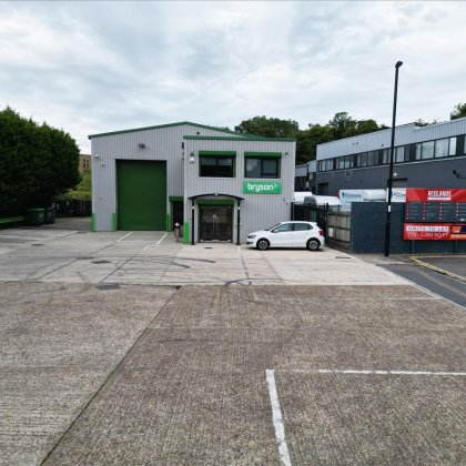 New build industrial unit for sale in Coulsdon