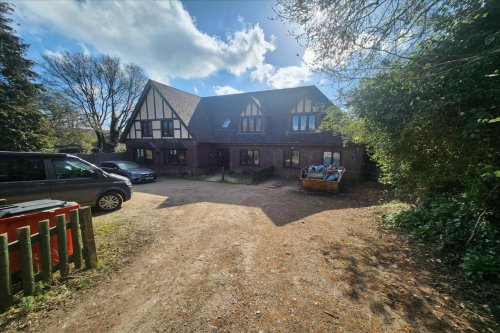 Former nursery with development potential for sale in Croydon