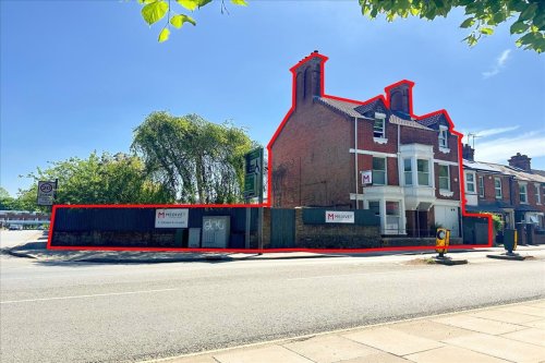 Mixed-use investment property for sale or to let in Salisbury