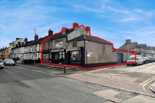 Commercial property for sale in Chatham