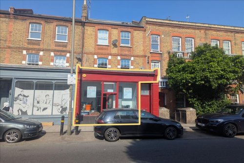 Freehold restaurant investment for sale in Wandsworth