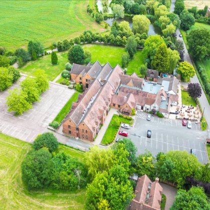 Hotel with Development Potential For Sale in Worcester, WR3