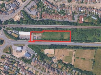 Prominent Unconsented Land For Sale in Chesterfield, Kent