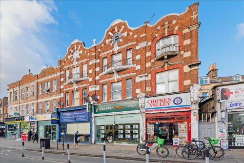 Mixed use building for sale in Shepherds Bush