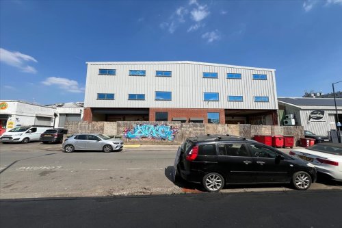 Detached warehouse for sale in Wembley