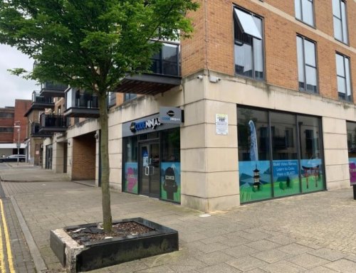 Office to let in Surbiton