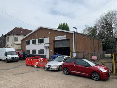 Industrial unit with development consent for sale in Epsom