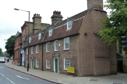 Commercial building for sale in Wandsworth