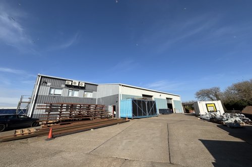 Freehold Industrial/Warehouse for sale in Dartford
