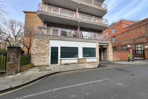 Retail/office for sale or to let in Southwark
