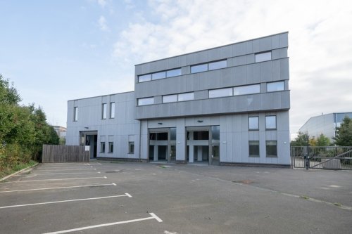 Class E unit for sale in Croydon