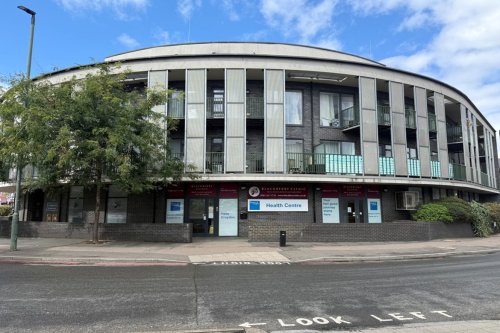 Commercial investment unit for sale in Croydon