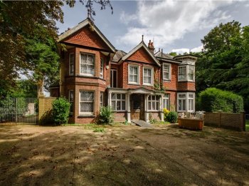 Former Residential Properties For Sale in Brighton, East Sussex, BN1